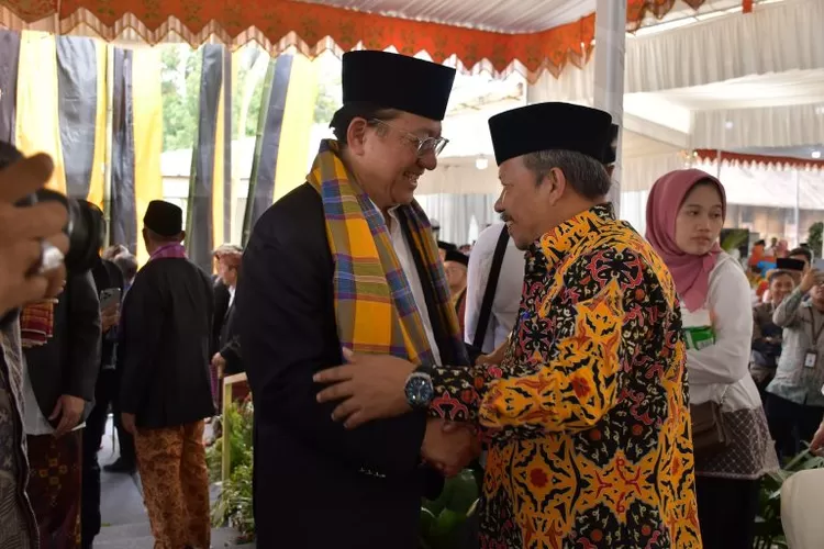 Bupati Agam Hadiri Alek Nagari Batagak Pangulu Pasukuan Guci Piliang