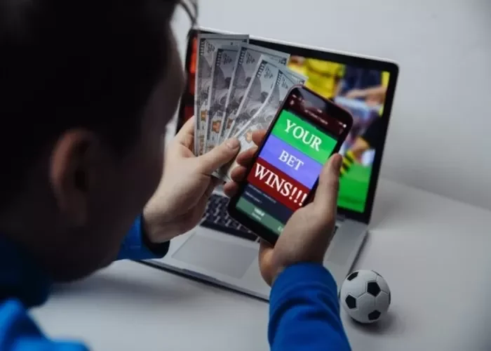 Merusak Moral Generasi Muda, Pemerintah Ajak Masyarakat Perangi Judi Online