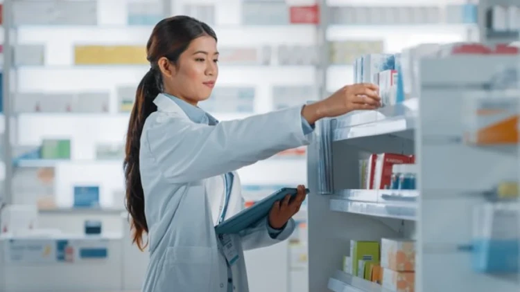 Program Apotek Desa Permudah Akses Pelayanan Kesehatan Masyarakat Pedesaan