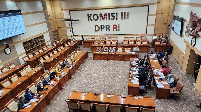 Pembahasan RUU KUHAP Tegaskan Asas Partisipatif dan Transparan