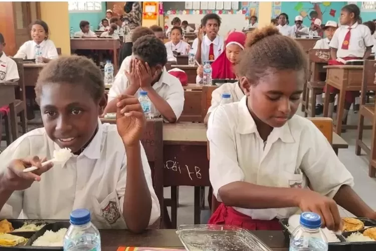 Tokoh Masyarakat Papua Mengapresiasi Langkah Pemerintah Tingkatkan SDM Papua Melalui Program MBG