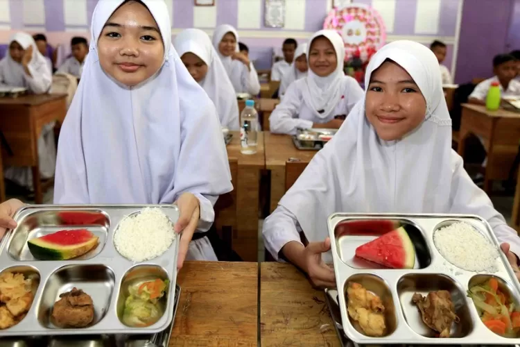 Indonesia dan China Targetkan Bangun 1.000 Dapur untuk Program Makan Bergizi Gratis