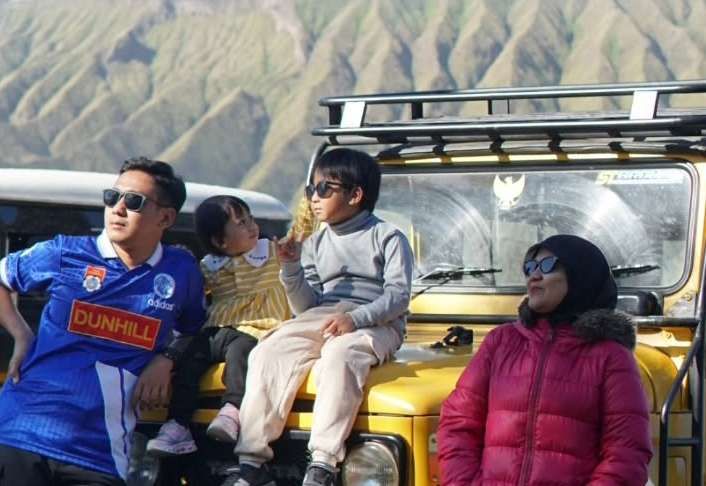 Libur Iduladha, Ribuan Wisatawan Kunjungi Gunung Bromo