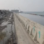 Pemerintah Tegaskan Kembali Pembangunan Tanggul Laut Hadapi Perubahan Iklim