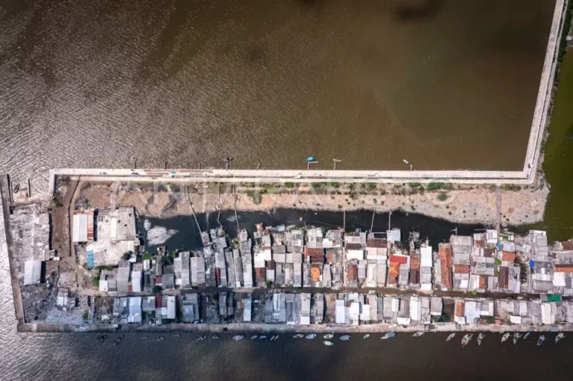 Pembangunan Tanggul Laut Raksasa Undang Minat Investor Luar Negeri