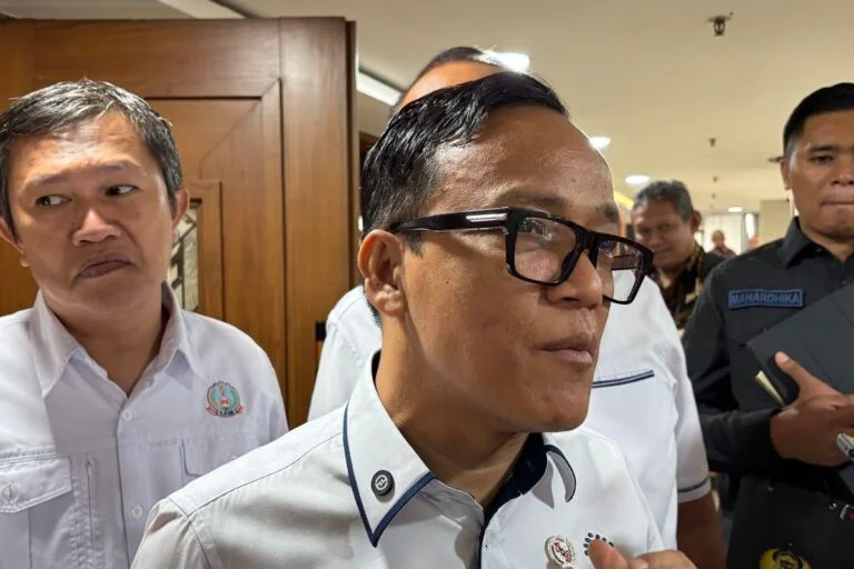 Presiden Prabowo Tegas Lawan Mafia Regulasi Kesehatan