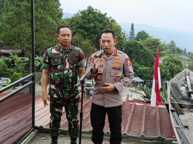TNI Polri Bersatu Sapu Bersih Perusuh dan Pengacau Massa