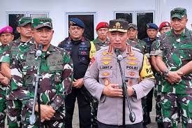 TNI-Polri Bersinergi Redam Demo, Ajak Masyarakat Waspada Provokasi