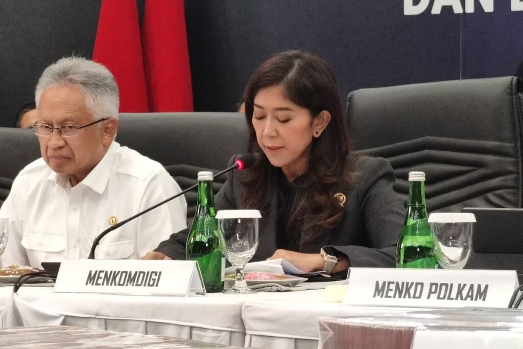 Pemerintah Gencarkan Literasi Bahaya Judi Daring Lewat Program Kampung Internet 2025