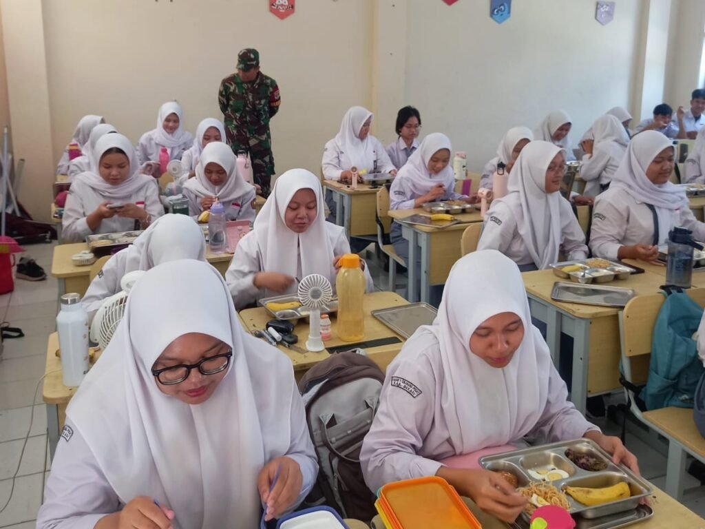 Makan Bergizi Gratis Wujudkan Indonesia Sehat dan Bersatu di Semangat Sumpah Pemuda