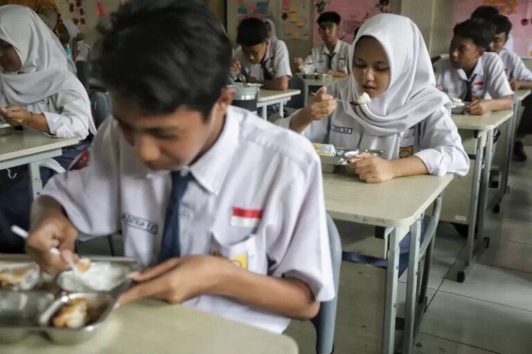 Lewat Program MBG, Pemerintah Siapkan Generasi Muda Sehat dan Tangguh