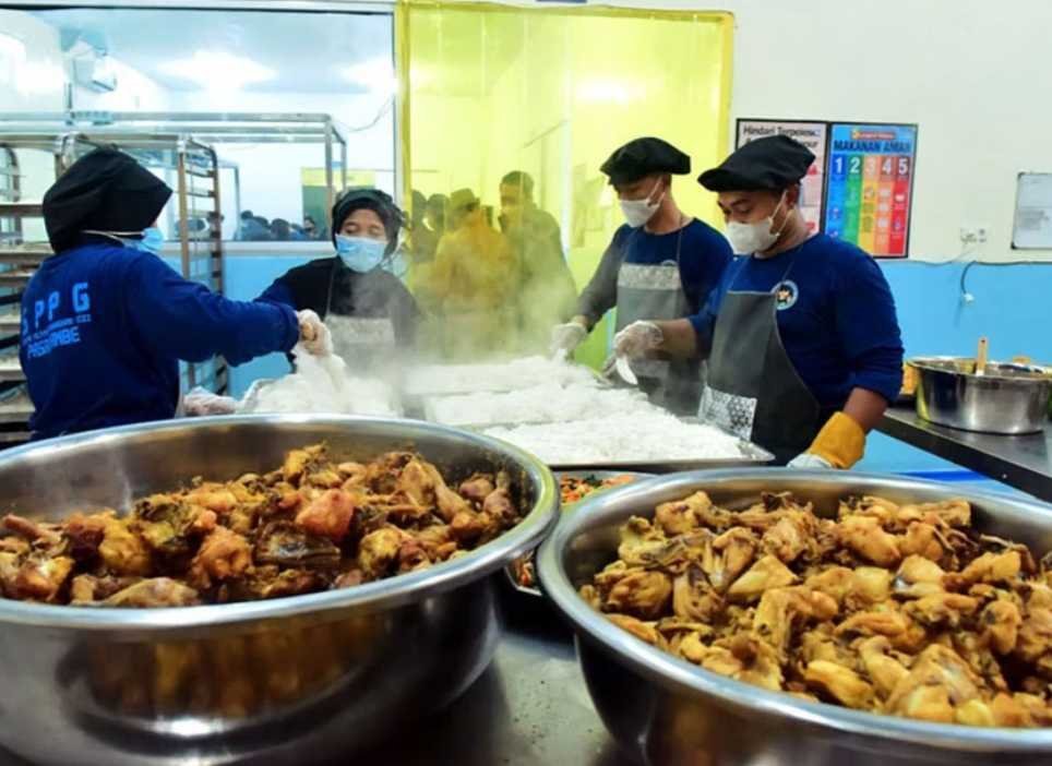 Pemerintah Pastikan MBG Jadi Penggerak Ekonomi Rakyat dan Penopang Ketahanan Nasional