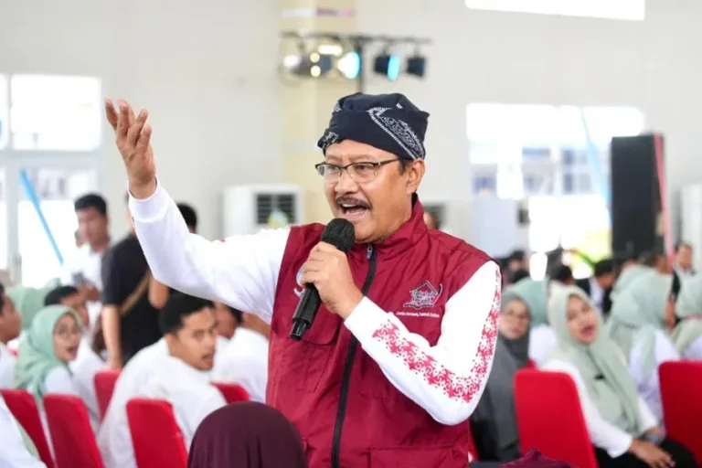 Pemerintah Dorong Sekolah Rakyat Sebagai Manifestasi Cita-Cita Sumpah Pemuda