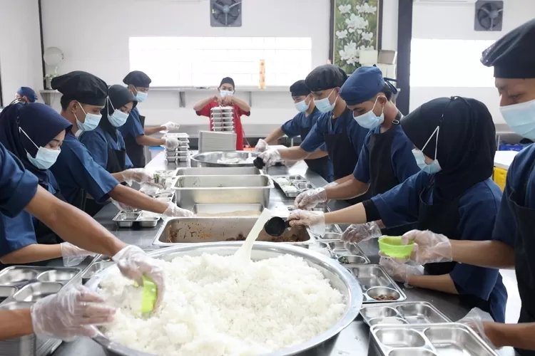 Program MBG Tingkatkan Gizi Anak, Hidupkan UMKM dan Ciptakan Jutaan Lapangan Kerja