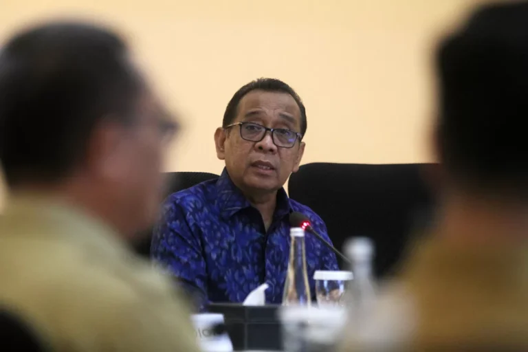 ⁠⁠Pemerintah Bergerak Cepat Tangani Banjir Sumatera, Ingatkan Semua Pihak Jaga Isu Kemanusiaan