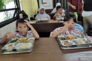 Program MBG Berikan Kemudahan Akses Makanan Bergizi hingga Pemerataan Ekonomi