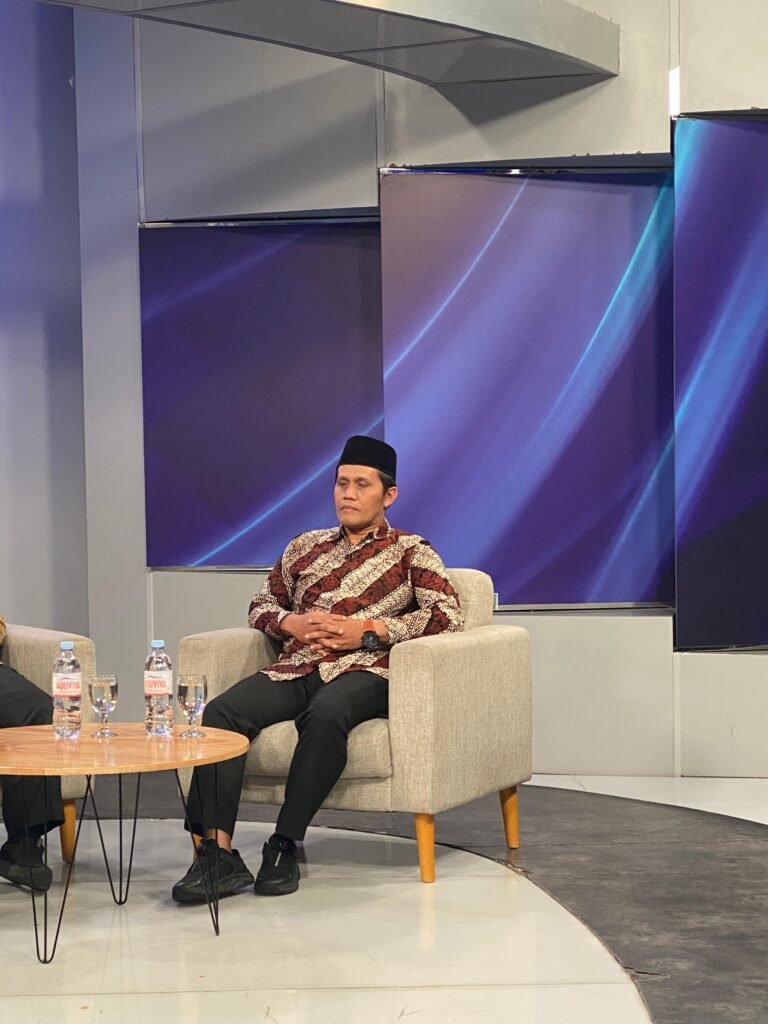 Tokoh Muhammadiyah dan NU: Soeharto & Gus Dur Pahlawan Keteladanan Pemimpin Bangsa