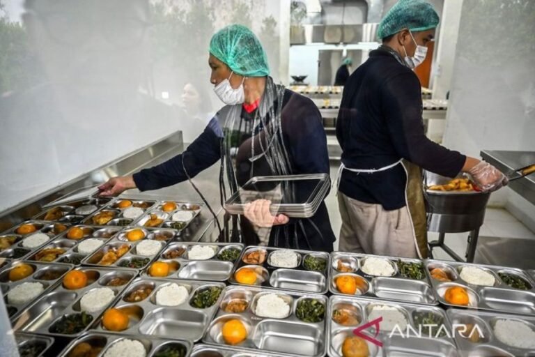 MBG Pastikan Pasokan Gizi Nasional: 33.000 SDM Terlatih Siap Distribusi Makanan Bergizi
