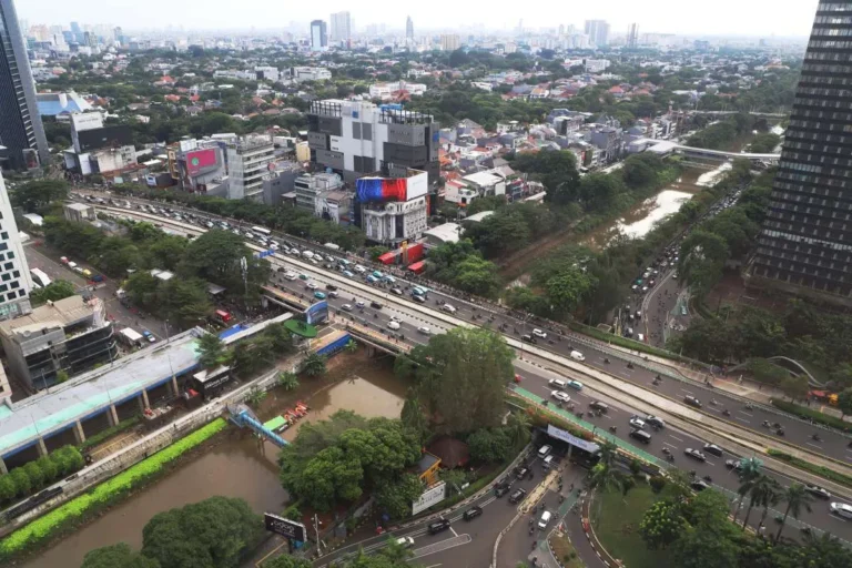 Pemerintah Siapkan UMP 2026 Berimbang, Lindungi Buruh dan Jaga Iklim Usaha