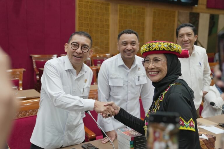 Pemerintah Finalkan Penulisan Ulang Sejarah Nasional dengan Standar Akademik Ketat