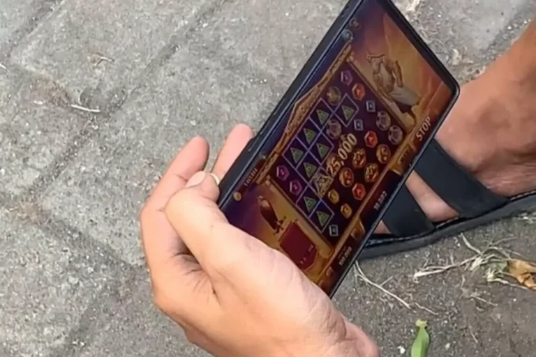 Langkah Nyata Pemerintah Berantas Judi Daring di Kalangan Anak Muda Terus Diperkuat