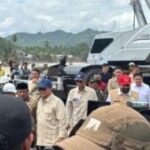 Dari Gelap ke Terang: Restorasi Kelistrikan Percepat Aktivitas Warga Terdampak Banjir