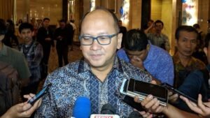 Hilirisasi Sawit dan Bauksit Tingkatkan Penyerapan Tenaga Kerja Indonesia