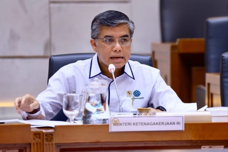 ⁠Kemenaker Perluas Standar KHL Hingga Kabupaten/Kota untuk Kurangi Disparitas Upah