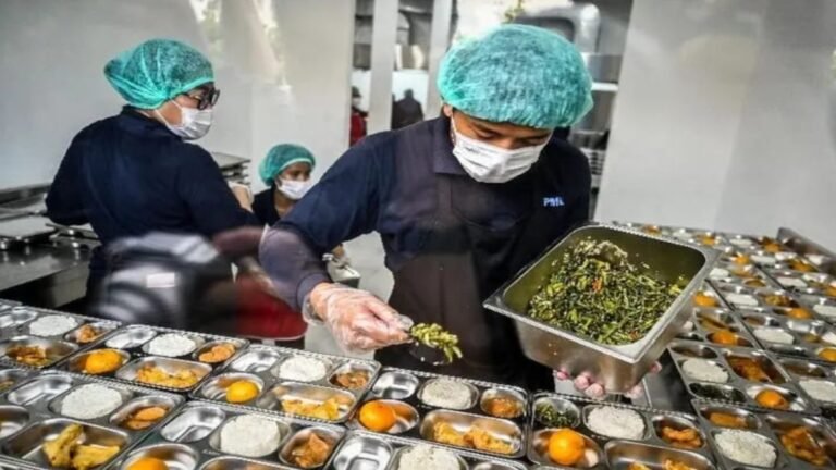 Selama Bulan Puasa, Penyaluran MBG Diadaptasi agar Tetap Tepat Sasaran