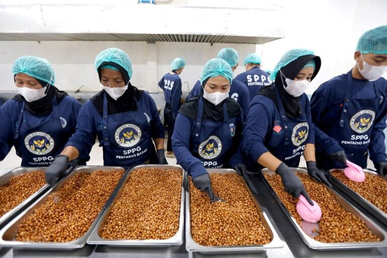 Program MBG Selama Ramadan Disesuaikan, Standar Gizi Seimbang Tetap Dijaga