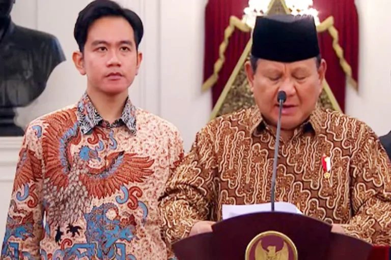 Seni Merangkul dan Tingginya Kepuasan Terhadap Kinerja Presiden Prabowo