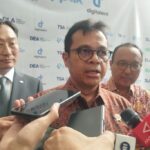 Literasi Digital sebagai Strategi Menghadapi Perang Informasi
